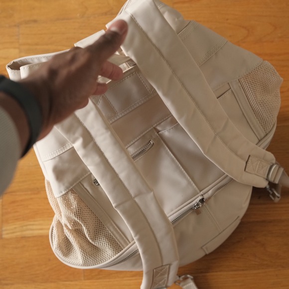 maxbone Extra Mile Rucksack Cream Nylon 2-in-1 Small Dog Carrier Backpack - Picture 4 of 8